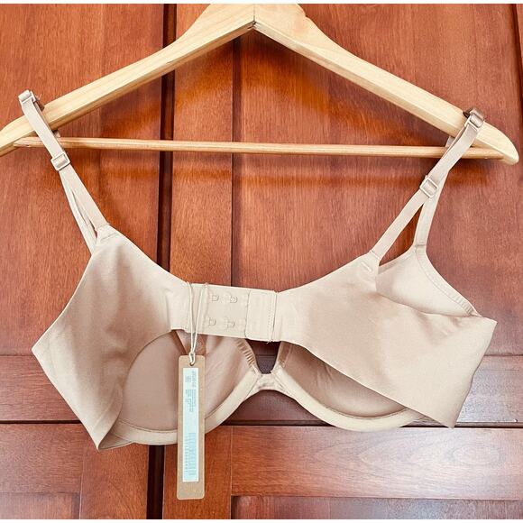 Skims Ultimate Push Up Plunge Bra Clay Size 34C - Picture 4 of 8